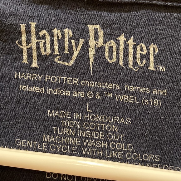 Harry Potter Graphic Design Tshirt Dark Blue with Sky Blue Eagle Sz Youth L - Picture 3 of 4